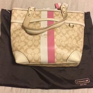 Coach (authentic) shoulder bag